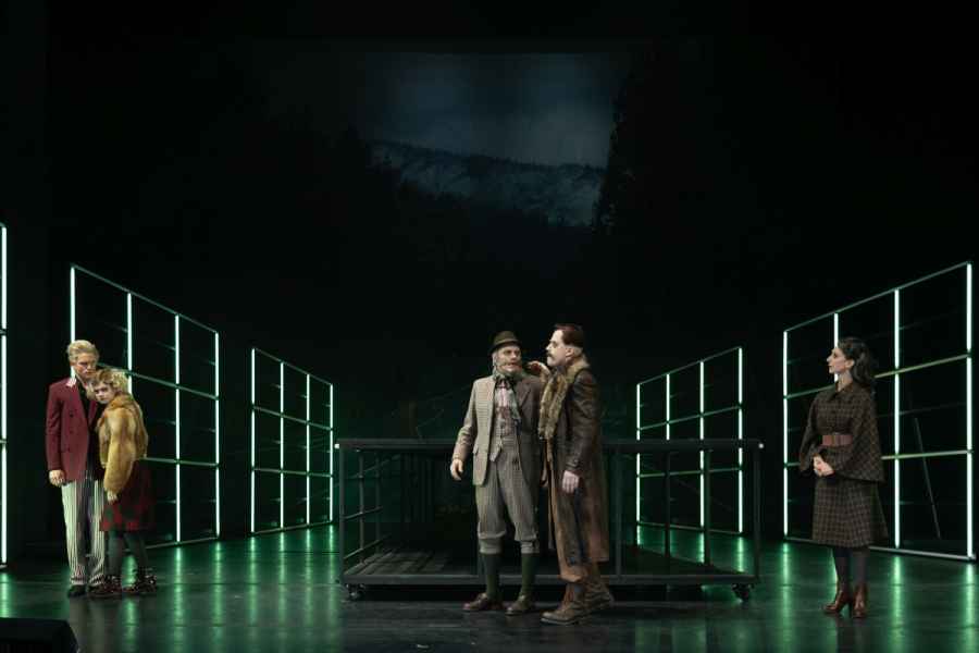 The Black Rider - The Casting of the Magic Bullets