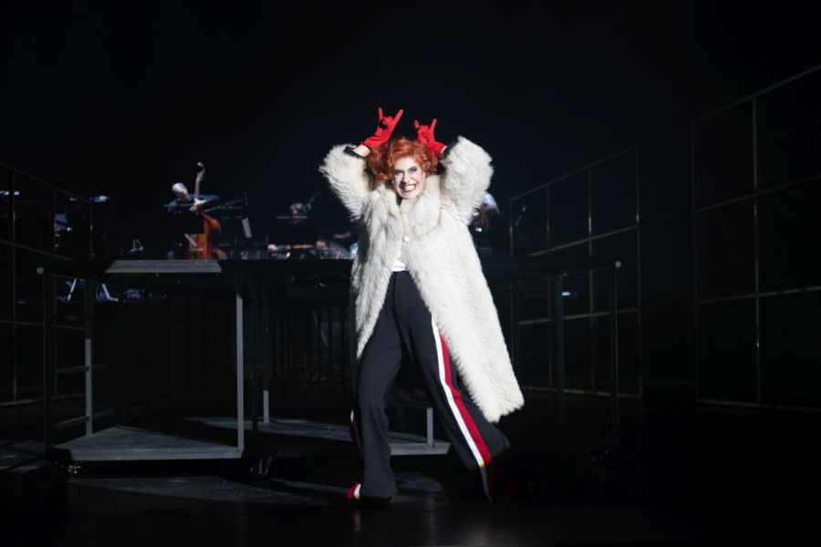 The Black Rider - The Casting of the Magic Bullets